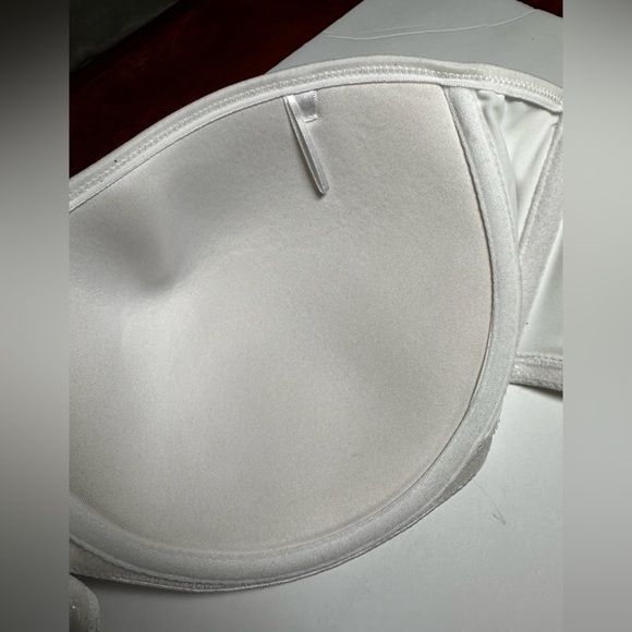 Dominique Bra 46D Strapless Convertible Underwire Contour White Full Figure NWOT - Picture 7 of 9